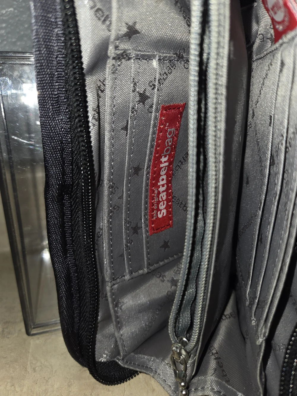 Harveys Vintage Original Seatbelt Bag Black Wallet Clutch